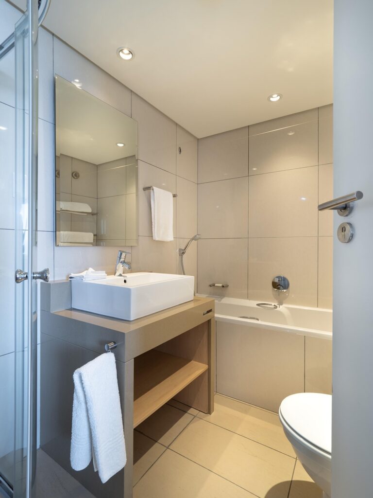 Reformas baños Pleitas